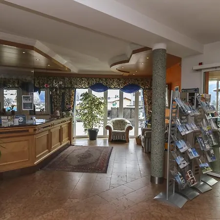 Alpenhotel Tauernstüberl 3*