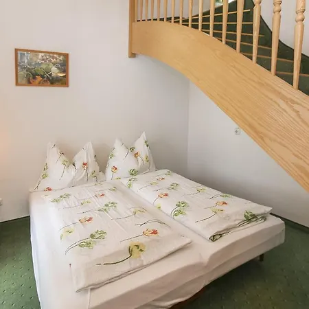 Alpenhotel Tauernstueberl 3* 젤암제