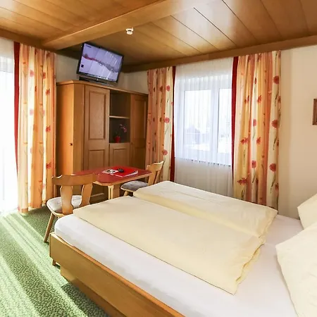 호텔 Alpenhotel Tauernstueberl 젤암제