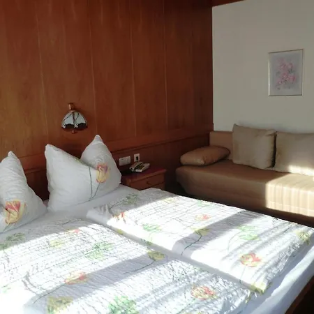 호텔 Alpenhotel Tauernstueberl