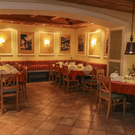 Alpenhotel Tauernstüberl