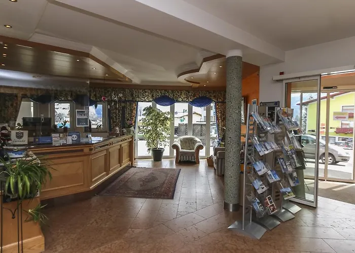 Alpenhotel Tauernstüberl 3*