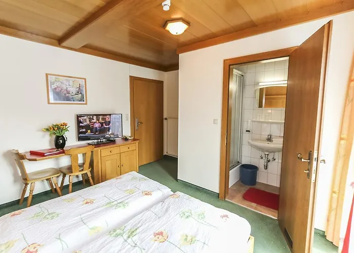 Alpenhotel Tauernstueberl 3*