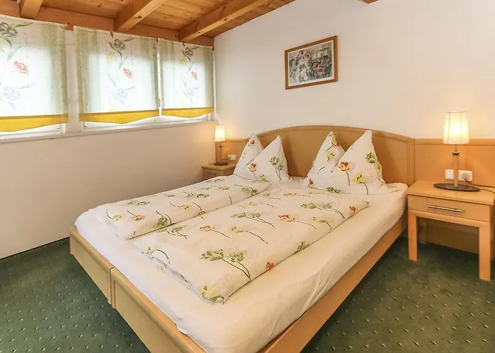 호텔 Alpenhotel Tauernstueberl