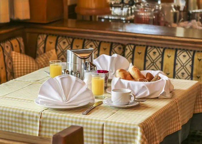 Alpenhotel Tauernstüberl 3*