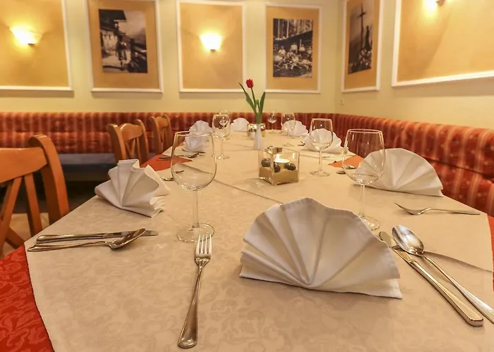 Alpenhotel Tauernstueberl