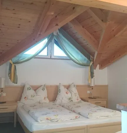 Alpenhotel Tauernstueberl