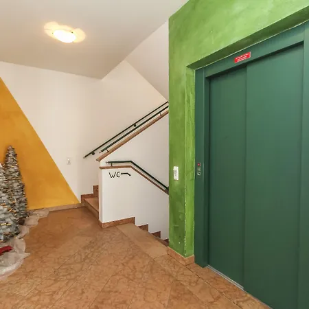 Alpenhotel Tauernstueberl 3* Zell am See