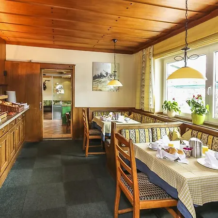 Alpenhotel Tauernstueberl Hotel